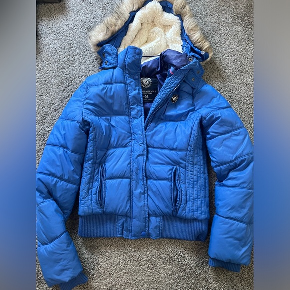 American Eagle Outfitters Winter Coat - Picture 2 of 10